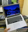 Apple MacBook Air 2017 8GB RAM 256GB SSD - 2