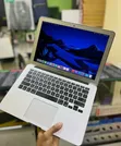 Apple MacBook Air 2017 8GB RAM 256GB SSD - 3