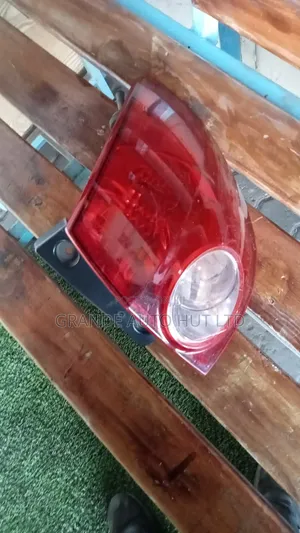 Nissan Advan/AD Y12 Taillight