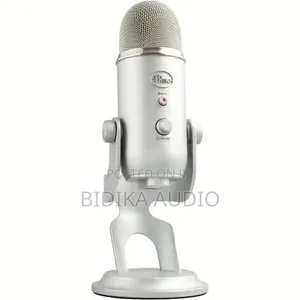 Blue Yeti USB Microphone for Podcasting, Streaming
