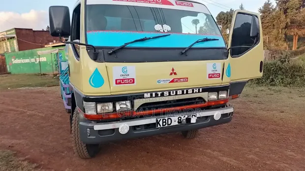 Tangi la Maji la Lita 6000 - Mitsubishi Canter - 1
