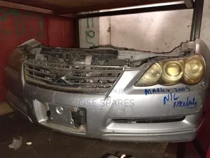 Toyota Mark X 2005 Nosecut