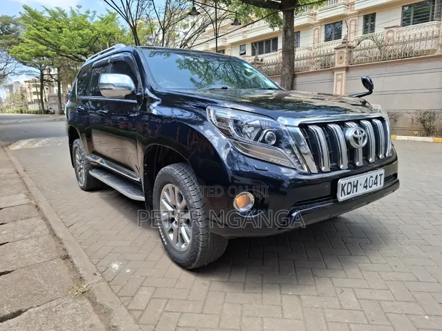 Toyota Land Cruiser Prado 2.7 2017 Nyeusi - 1