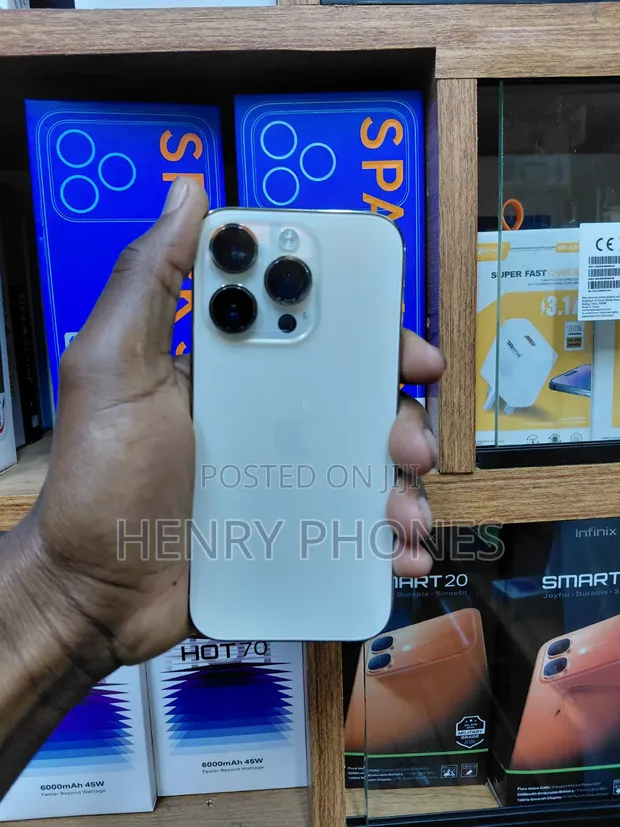 Apple iPhone 14 Pro 256GB Nyeupe - 1