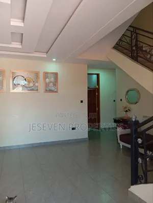 Nyumba ya Vyumba 5 vya Kulala (Mansion) ya Kupangisha Syokimau, Eneo la Gateway Mall
