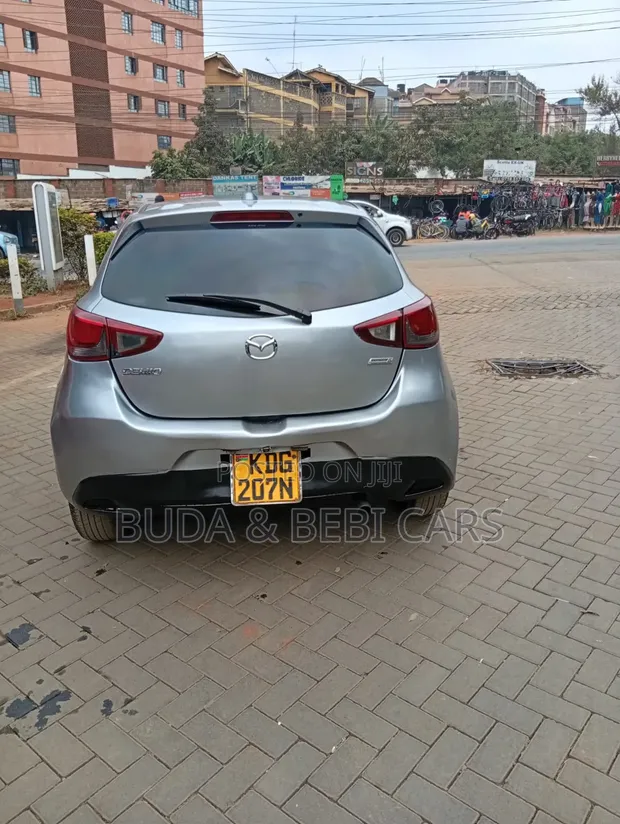 Mazda Demio 2015 Silver Diesel - 1
