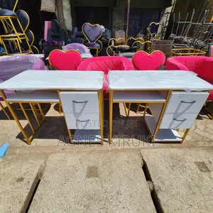 Manicure Table - Brand New