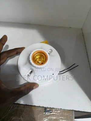 Kamera ya CCTV ya V380Pro ya Soketi ya Balbu yenye HD Night Vision