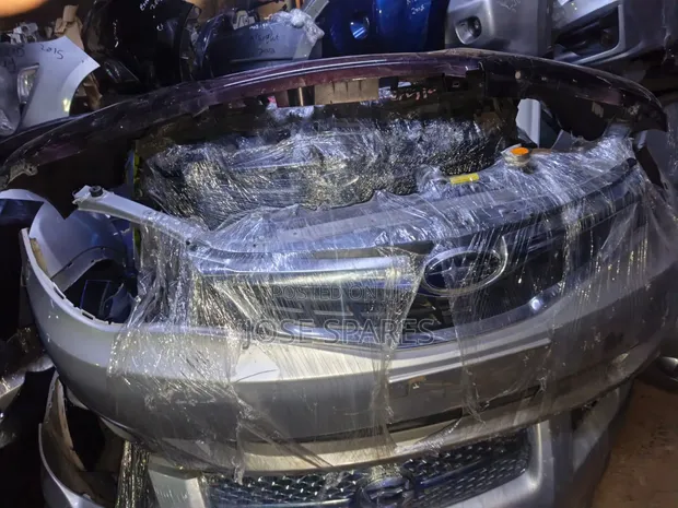Subaru Impreza Gh Nosecut - 1