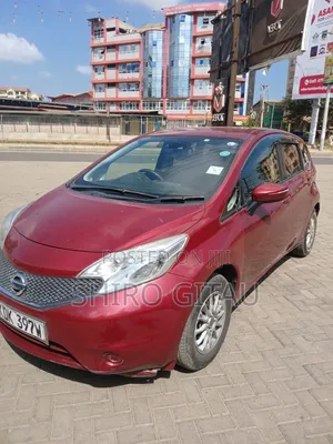 Nissan Note 2016 Red