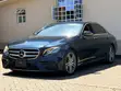 Mercedes-Benz E200 2018 Blue - 4