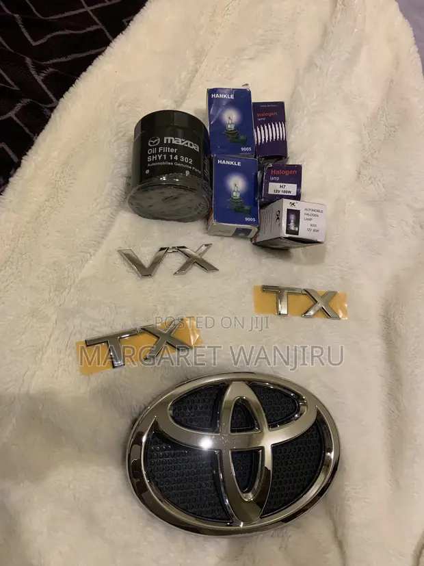Vifaa vya Gari: Mazda Oil Filter, Nembo za Toyota, Bulbs za H7/9005/9006 - 1