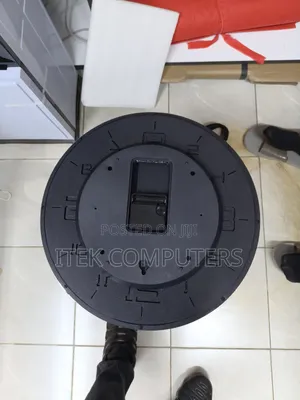 Saa ya Ukutani ya Dijitali na Kamera ya CCTV Isiyo na Waya