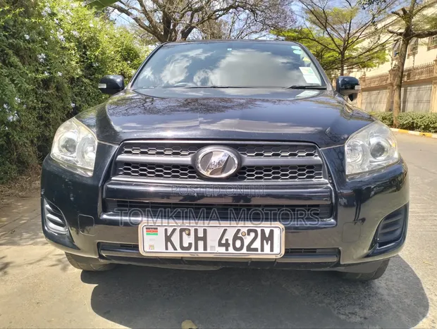 Toyota RAV4 2010 Nyeusi - 1