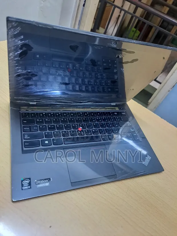 Lenovo ThinkPad X1 Carbon Laptop (Refurbished) - 1