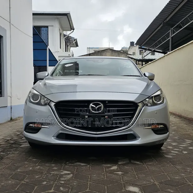 Mazda Axela 2019 Silver - 1