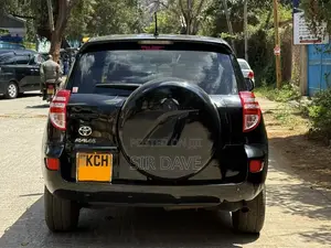 Toyota RAV4 2009 Nyeusi