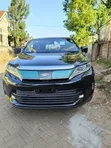 Toyota Harrier 2.0 2019 Nyeusi - 2