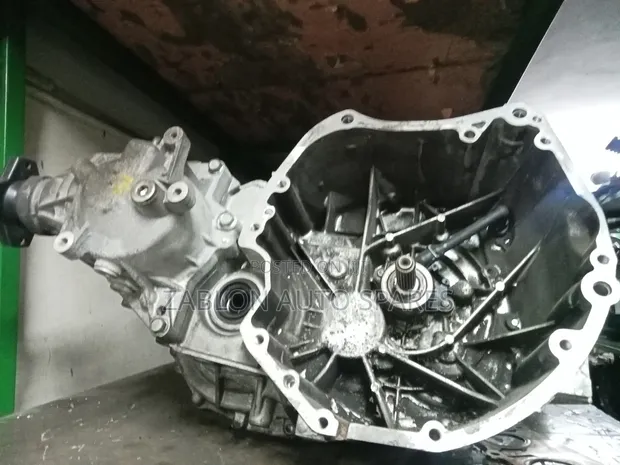 Nissan X-Trail MR20 4WD Gearbox ya Manual - 1