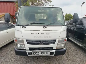 Mitsubishi Canter Lori Ndogo 2013