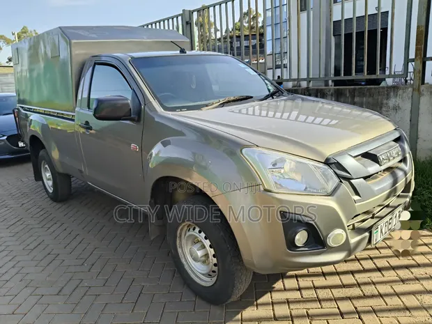 Isuzu D-MAX 2022 - 1