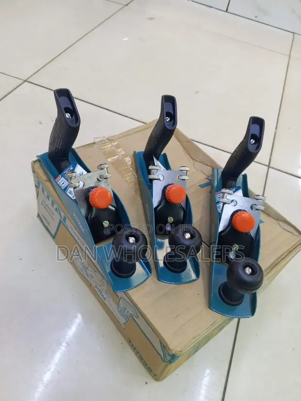 Total Professional Wood Hand Planer 235mm - 1