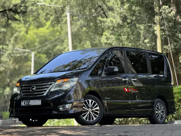 Nissan Serena Highway Star Hybrid 2014 - 1