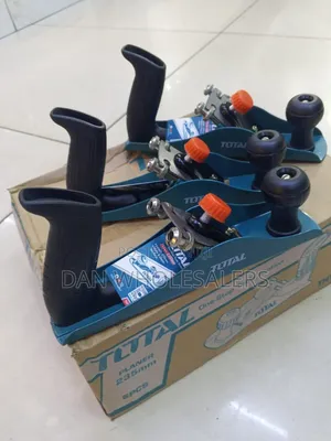 Total 9-Inch Hand Planer
