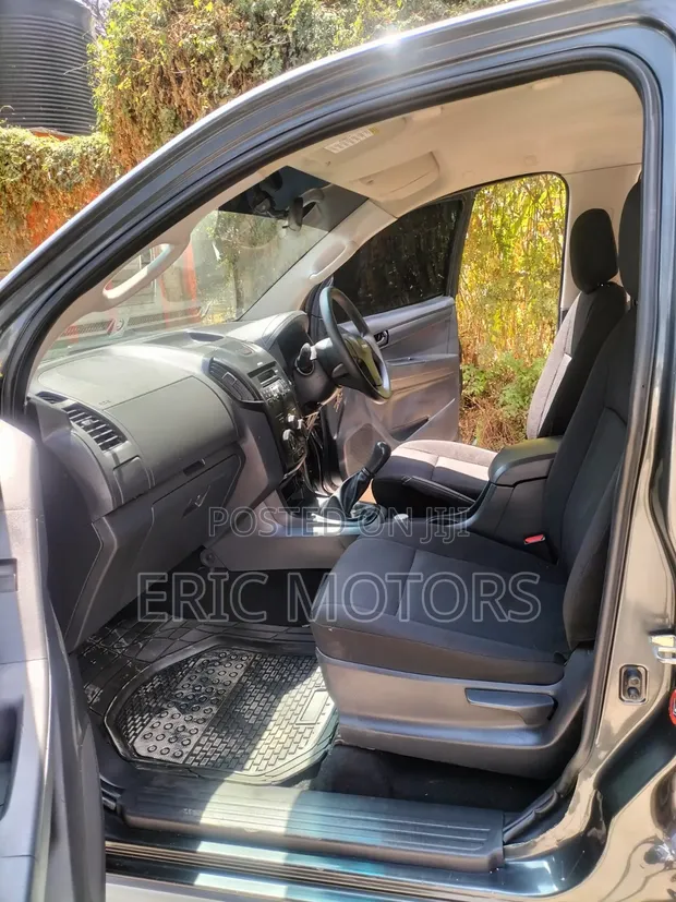 Isuzu D-MAX 2022 Double Cab 4x4 - 1