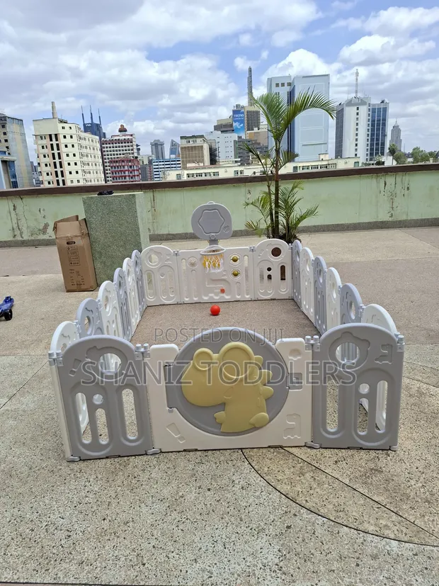 Foldable Baby Play Fence / Portable Playpen - 1