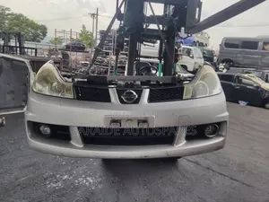 Nissan Wingroad Nosecut 2014/2015