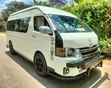 Toyota HiAce 2020 Nyeupe - 2