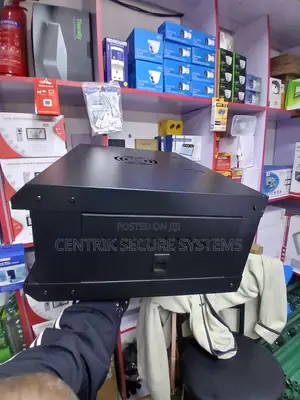 CENTRIK 4U Network Cabinet