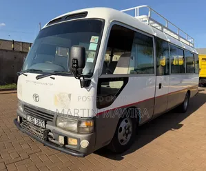 Toyota Coaster 2005 - 29 Seater Bus