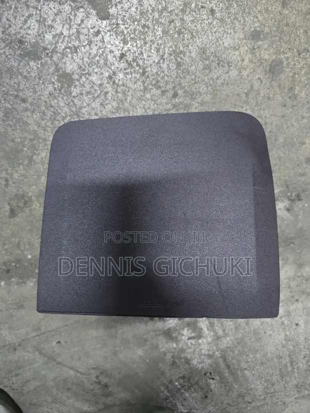 Airbag ya Dashboard ya Toyota Passo (2012) - 1