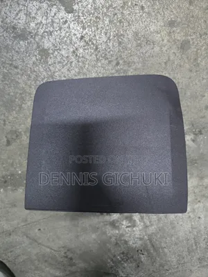 Airbag ya Dashboard ya Toyota Passo (2012)