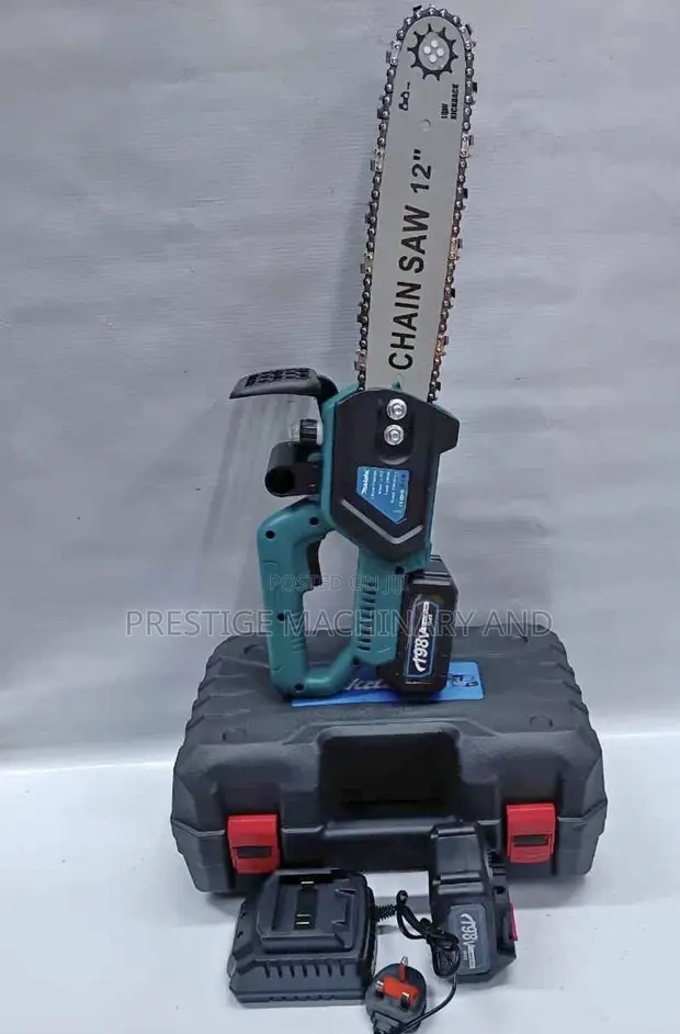 Makita 12" Cordless Chainsaw (198V) - 1