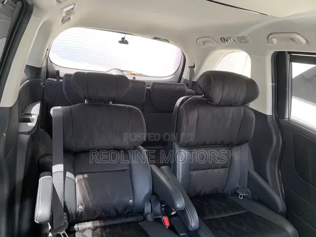 Honda Odyssey 2.0 Hybrid (7 Seater) 2019 Black - 1