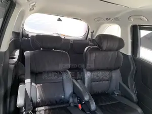 Honda Odyssey 2.0 Hybrid (Viti 7) 2019 Nyeusi