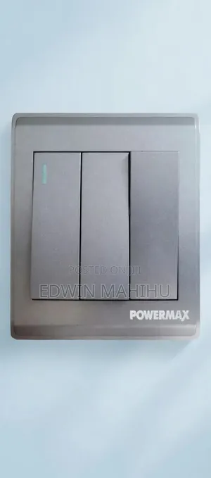 Power Max 3-Gang 2-Way Switch