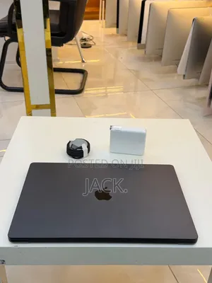 Apple MacBook Pro 2023 M3 Pro 16" 18GB RAM 512GB SSD