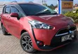 Toyota Sienta 1.5 AWD (6-seater) 2017 Red - 5
