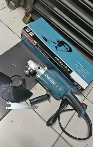 Makita Grinder ya Angle 9"