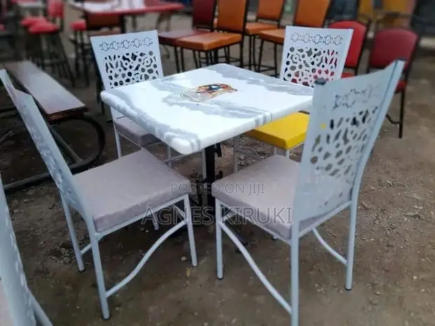 Restaurant Set - CNN Lower Chairs - 1