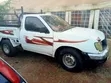 Nissan Hardbody 2004 Nyeupe - 3