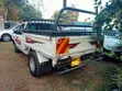 Nissan Hardbody 2004 Nyeupe - 5