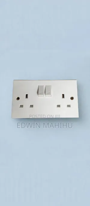 Twin Socket Mpya Kabisa