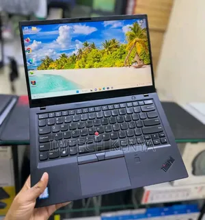 Laptopi ya Lenovo ThinkPad X1 Carbon