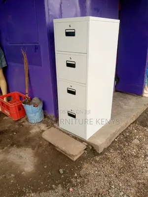 4 Drawer Metal Filing Cabinet - White