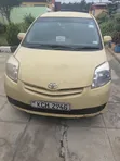 Toyota Passo Sette 2009 Njano - 1